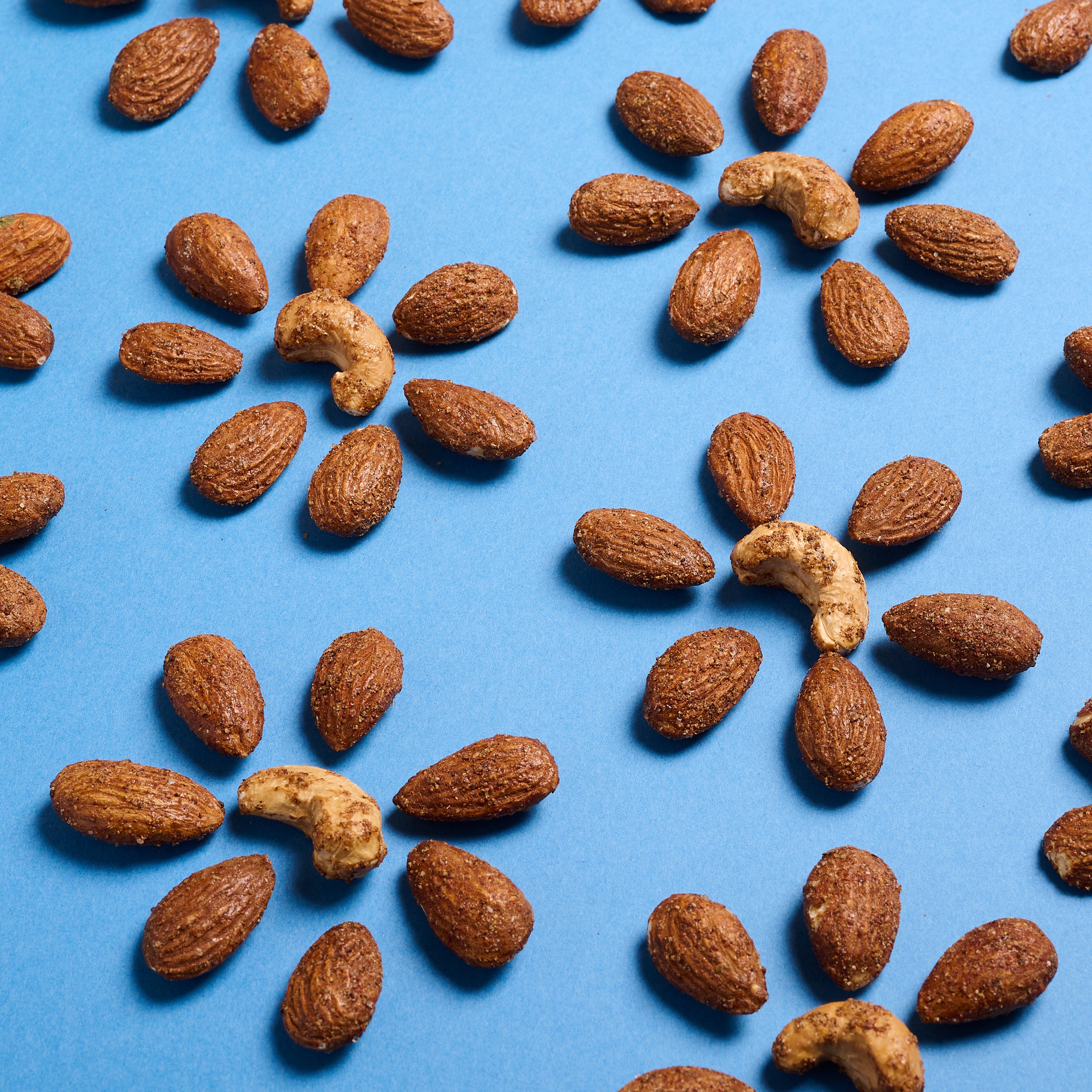 daco-bello-mix-amandes-cajou-saveur-bbq-125-g-fum image 2